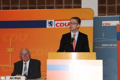 Schotten - Wahlkreiskandidat Michael Ruhl mit Kurt Wiegle MdL (links)